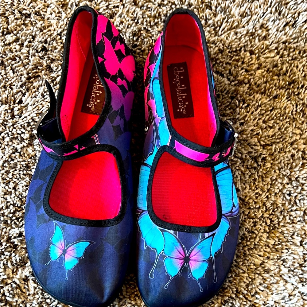 Hot Chocolate Designs MaryJane butterfly flats, excellent condition